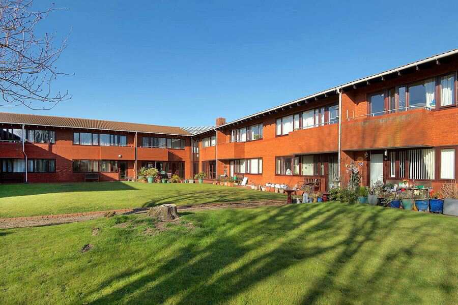 Arthur Russell Court