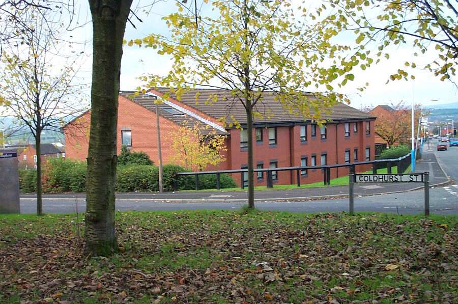 Aston Court, Oldham, Greater Manchester, OL1 2AB To rent/let