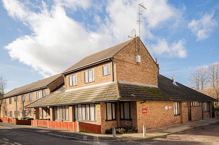 Apsley Court, Bromley, Greater London, BR5 4AQ Sheltered housing