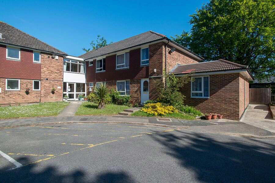 Camden Court, Tunbridge Wells, Kent, TN2 4PE Sheltered housing