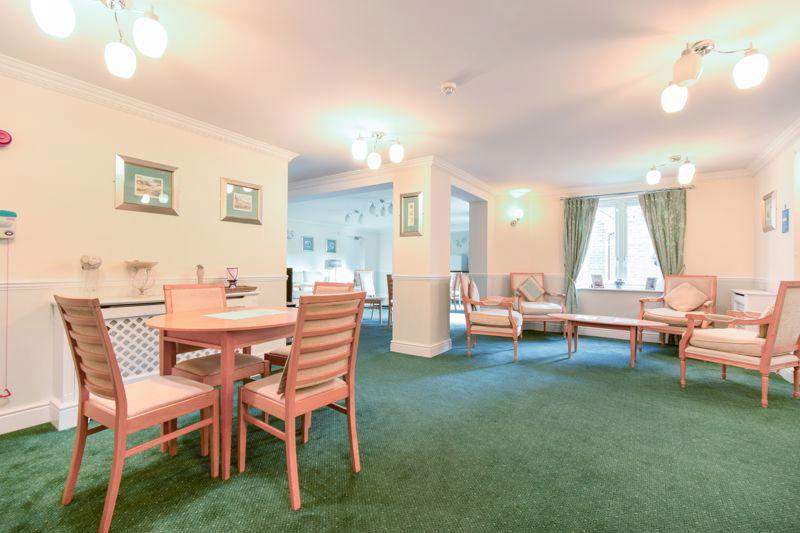 Barnes Wallis Court, Woking, Surrey, KT14 7HJ For sale Extra care