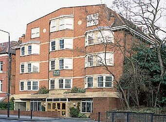 Spring Grove Camden Greater London Nw3 6dh Residential Care Home