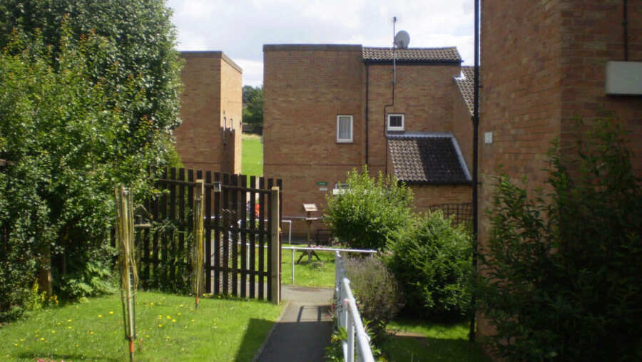 Hanover Court, Northampton, Northamptonshire, NN3 8QL Sheltered