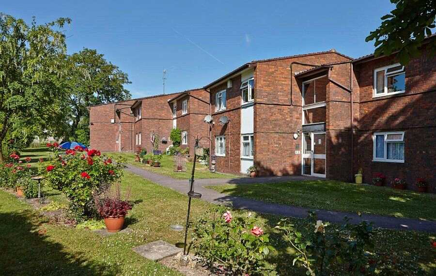 Hanover Close & Broadmead, Reigate & Banstead, Surrey, RH1 3AP