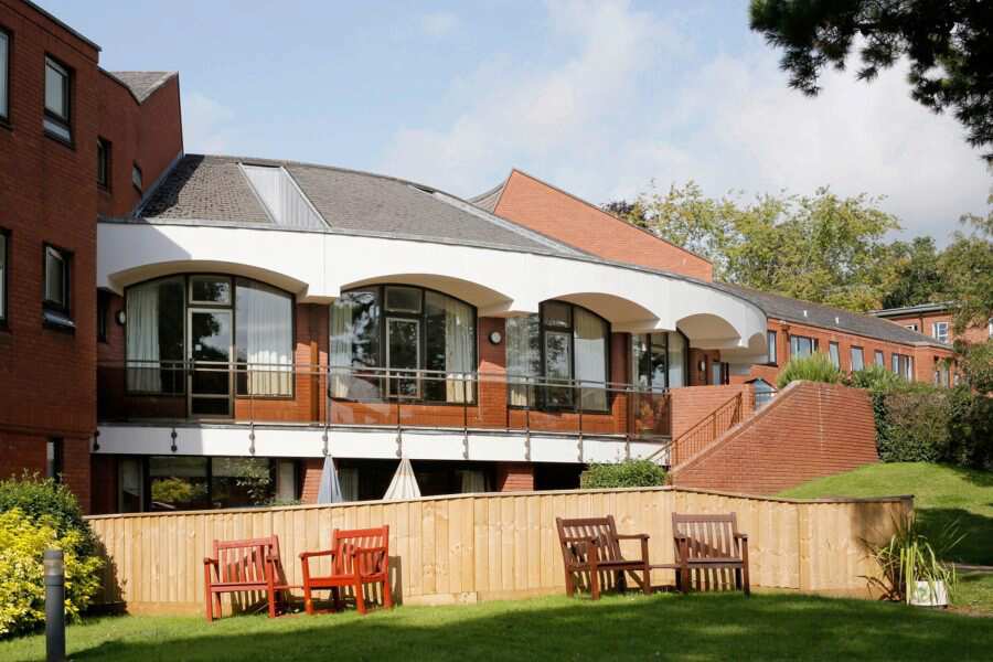 Cadogan Court, Exeter, Devon, EX4 1TA Nursing home