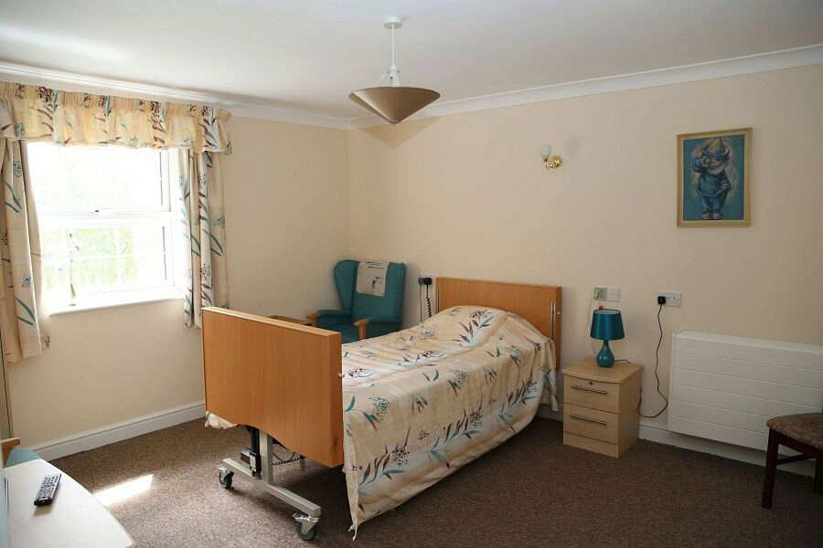 Hamilton Park Nursing Home, Taunton Deane, Somerset, TA1 2EH Nursing home