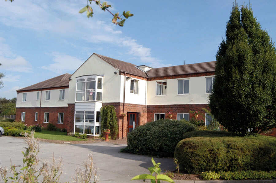 Warrens Hall Care Home, Sandwell, West Midlands, B69 1PY Nursing home