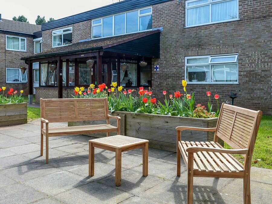 Millheath Nursing Home, Newport, Newport, NP20 7DQ Nursing home