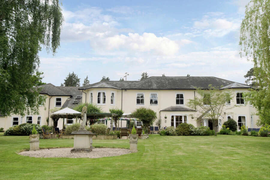Tenterden House Care Home, St Albans, Hertfordshire, AL2 3TN Nursing home