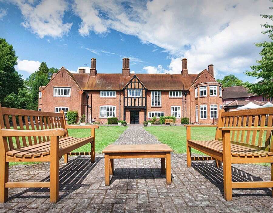 Denham Manor, South Bucks, Buckinghamshire, UB9 5DQ Nursing home
