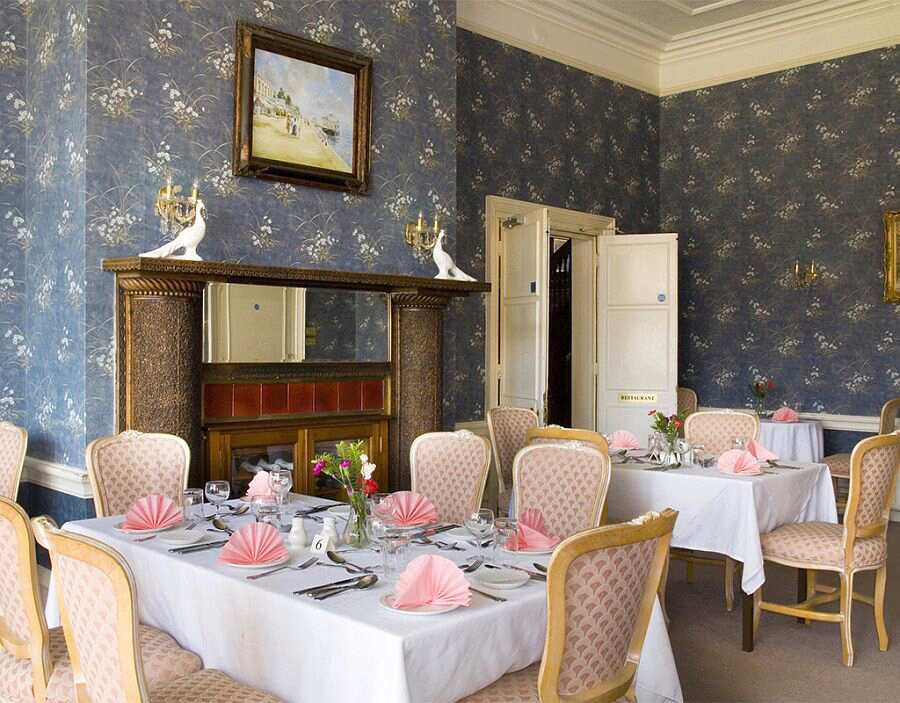 Oaken Holt House Nursing & Residential Home, Vale of White Horse