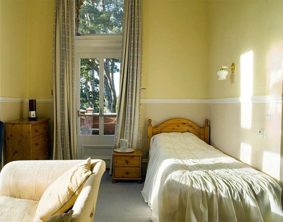 Oaken Holt House Nursing & Residential Home, Vale of White Horse