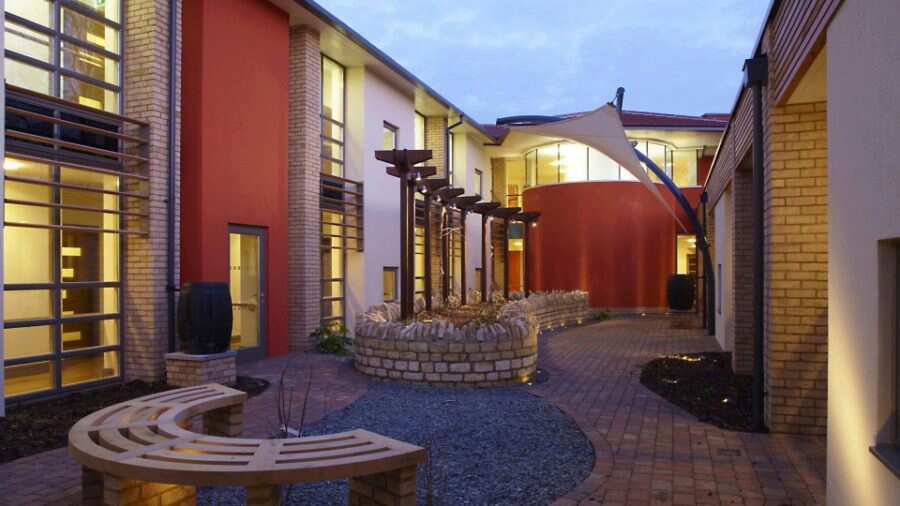 Vale House Oxford, Oxford, Oxfordshire, OX4 4XL Nursing home