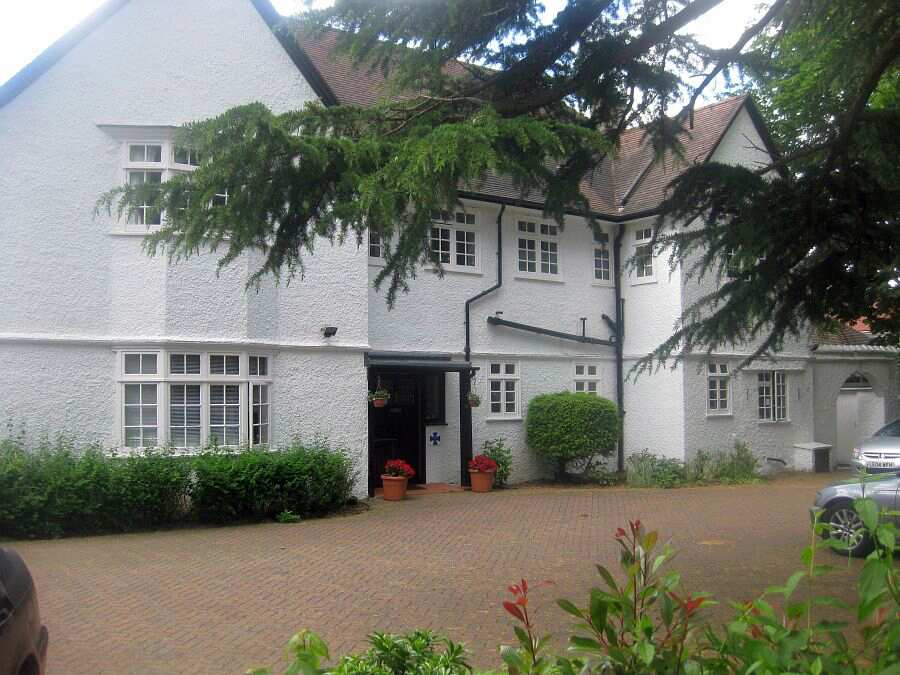 Woodlands Nursing Home, Croydon, Greater London, CR8 3DA Nursing home