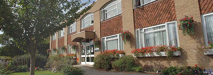 Lynton Hall Care Centre