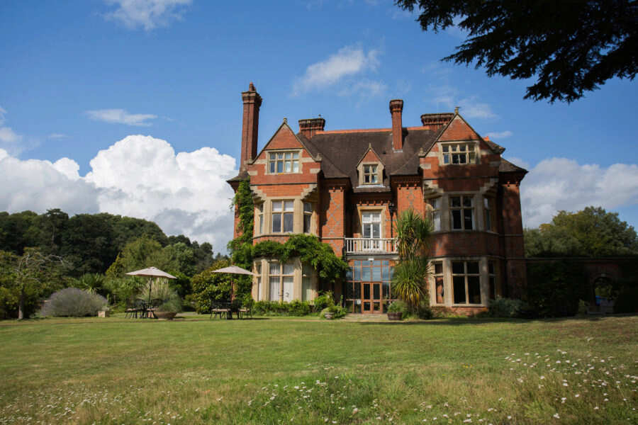 Eastbury Manor Care Home, Guildford, Surrey, GU3 1EE Nursing home