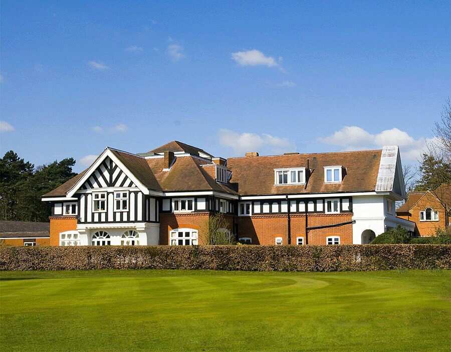 Dormy House