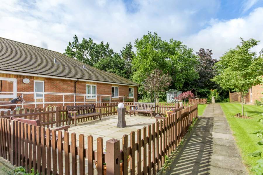 West Oak Care Home, Wokingham, Berkshire, RG41 2TA Nursing home