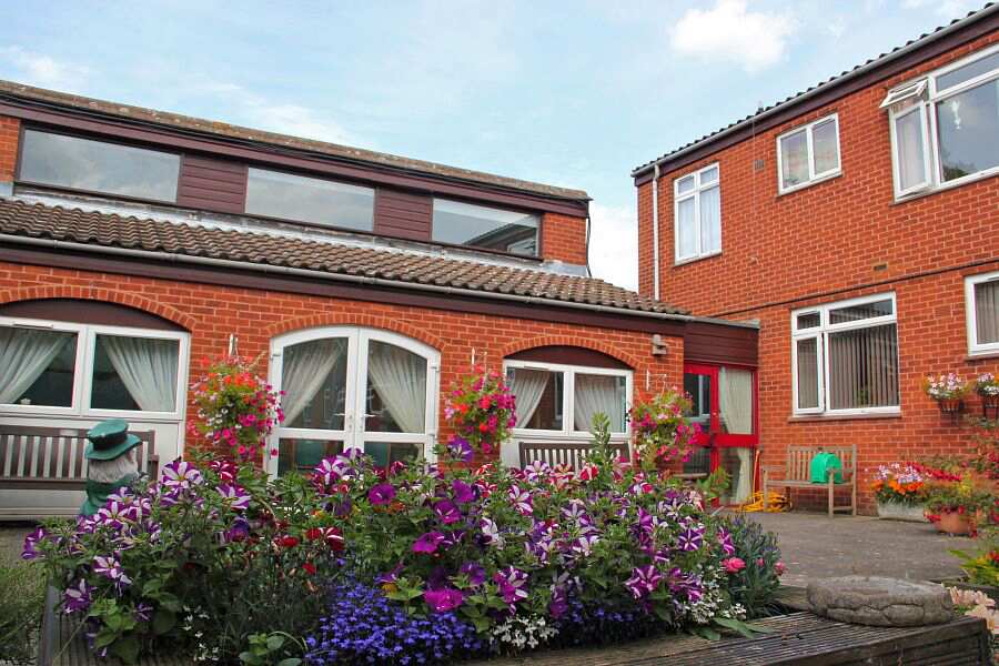 Orchard House, Mid Bedfordshire, Bedfordshire, LU5 6PL Sheltered