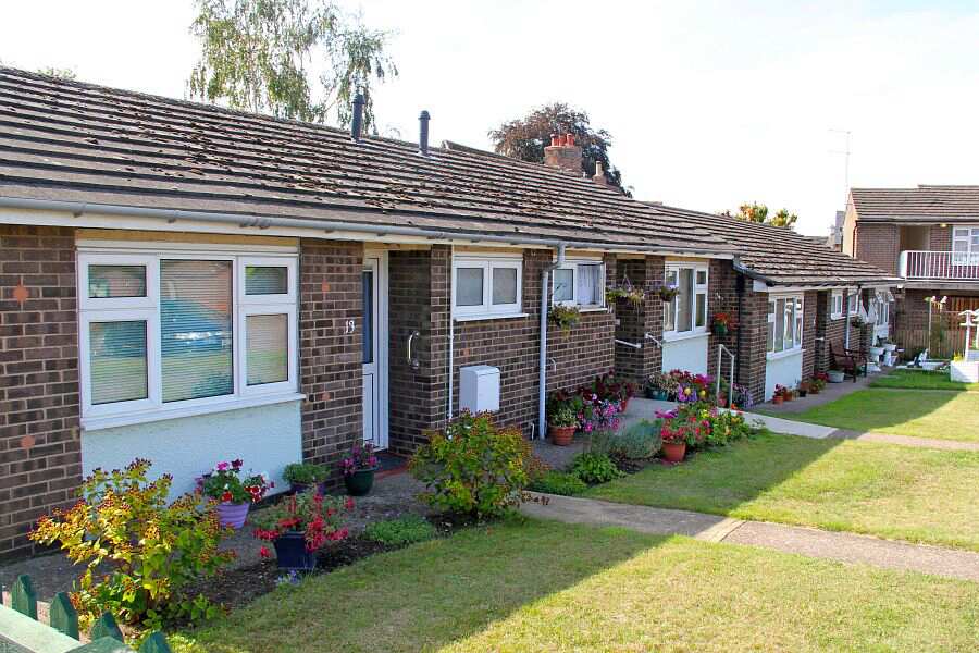 Stonecroft, Mid Bedfordshire, Bedfordshire, SG19 1BB Sheltered