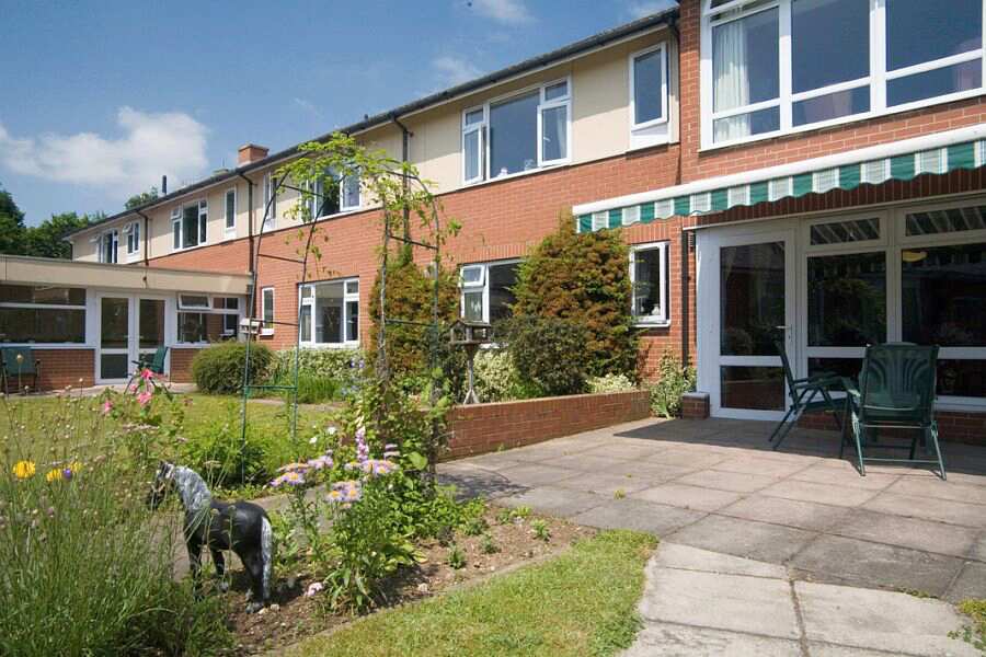 Eccleshare Court Care Home, Lincoln, Lincolnshire, LN6 0ED Nursing home