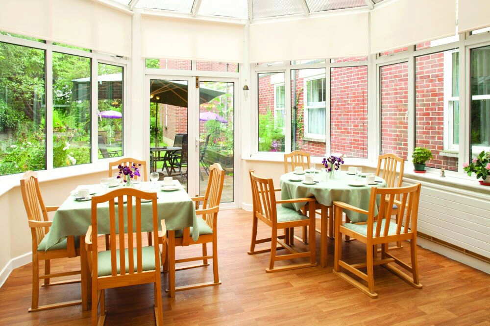 King's Court Care Home, Horsham, West Sussex, RH13 5PP Nursing home