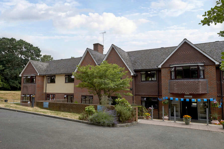 Wingham Court Care Home, Elmbridge, Surrey, KT10 0RQ Nursing home