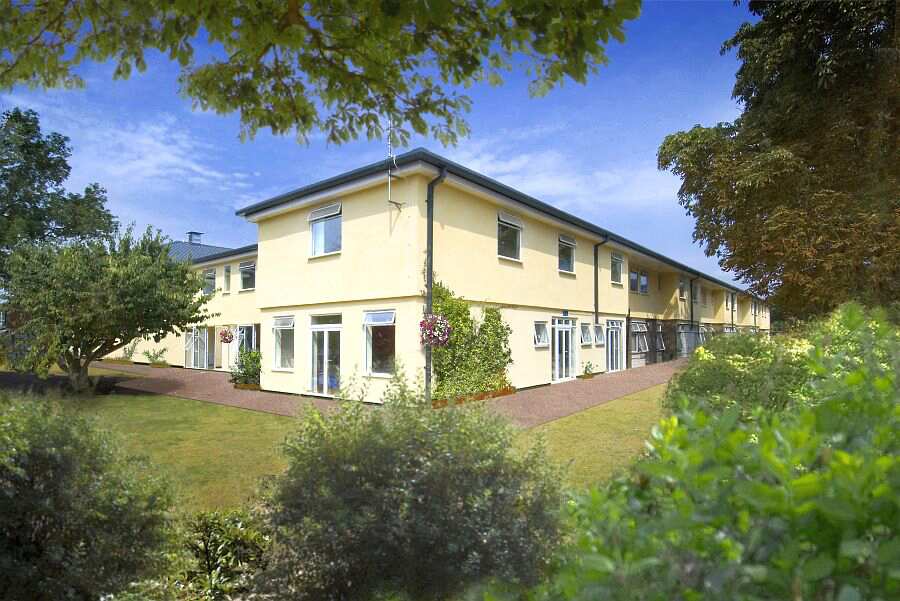 Ashton Lodge, Spelthorne, Surrey, TW16 7DA Nursing home