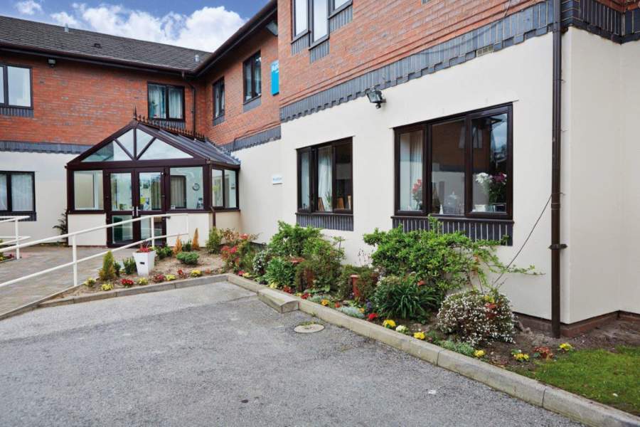 Newton Court Care Home, Congleton, Cheshire, CW10 9BJ Residential