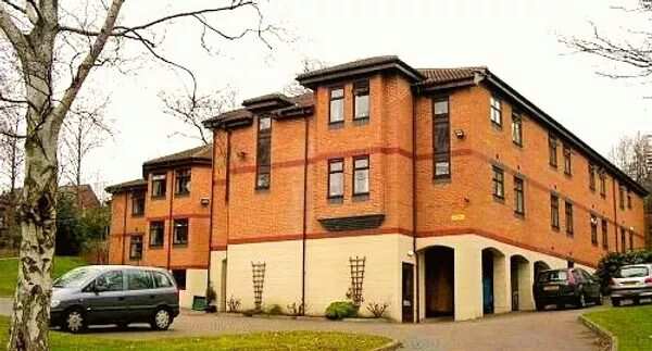 Harewood Court Nursing Home Leeds West Yorkshire Ls7 4ha