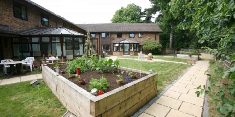 Suffolk Lodge, Wokingham, Berkshire, RG40 1DH | Residential care home