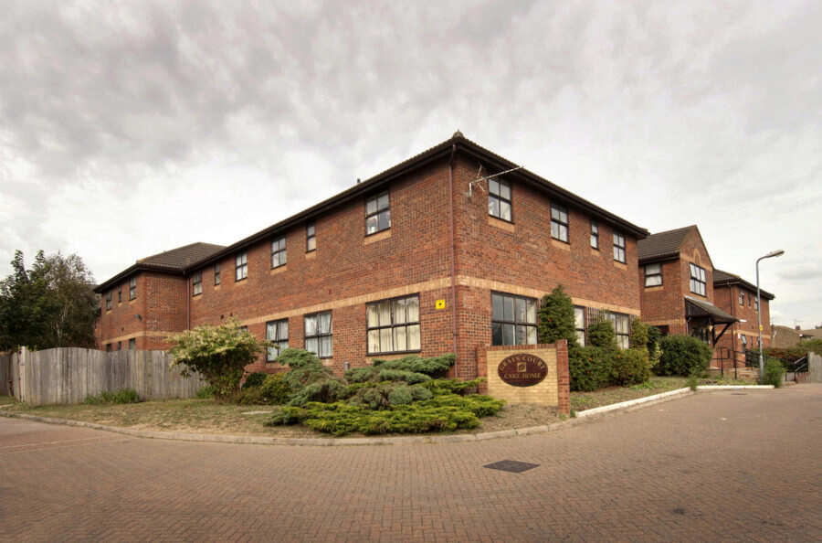 Grays Court, Thurrock, Essex, RM17 6EG Nursing home