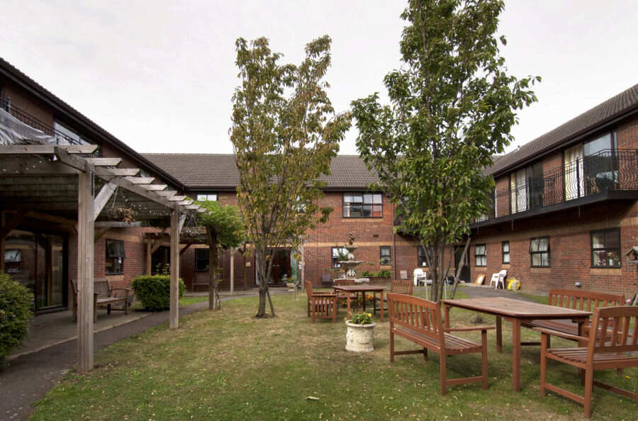 Grays Court, Thurrock, Essex, RM17 6EG Nursing home