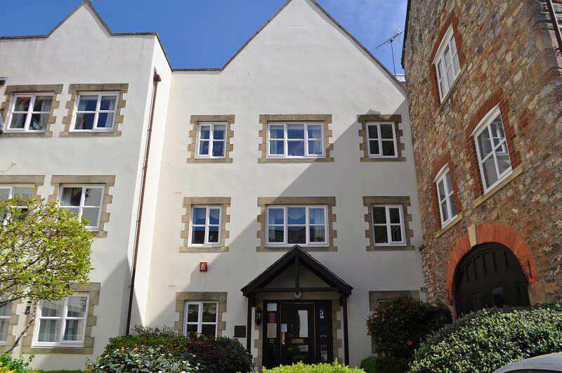 Carlton Court, Mendip, Somerset, BA5 1SF Sheltered housing