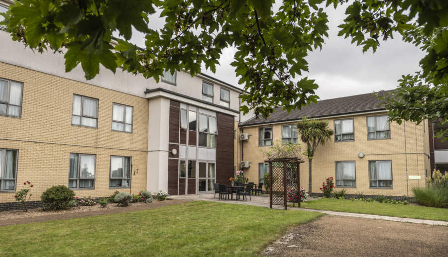 Acton Care Centre, Ealing, Greater London, W3 8EF Nursing home