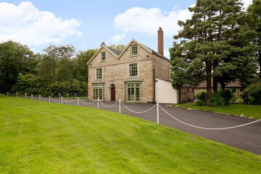 Deanwood Manor, Wigan, Greater Manchester, WN5 0JH Nursing home