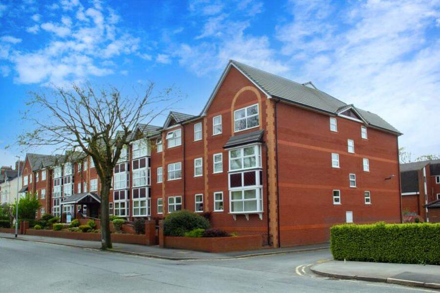 Ashton Garden Court