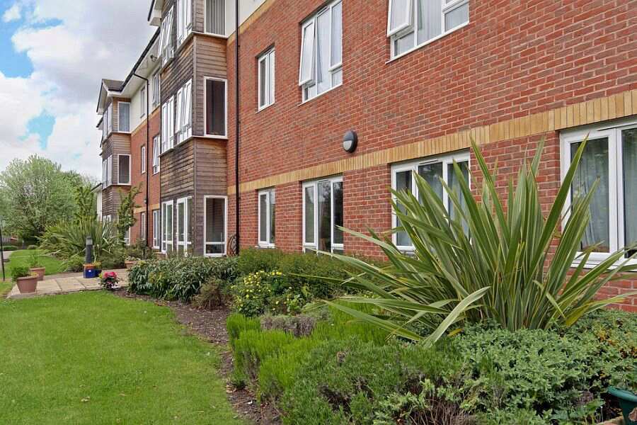 Winehala Court, Walsall, West Midlands, WV12 4GA Housing with care, assisted living, close