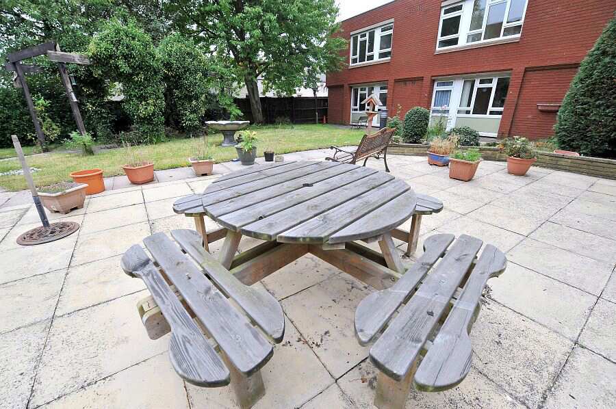 Saffron Court, Oadby & Wigston, Leicestershire, LE2 6QS Extra care