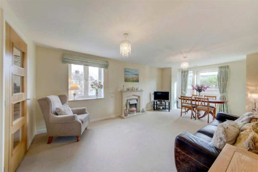 Marden Court, North Tyneside, Tyne and Wear, NE26 2JB For sale