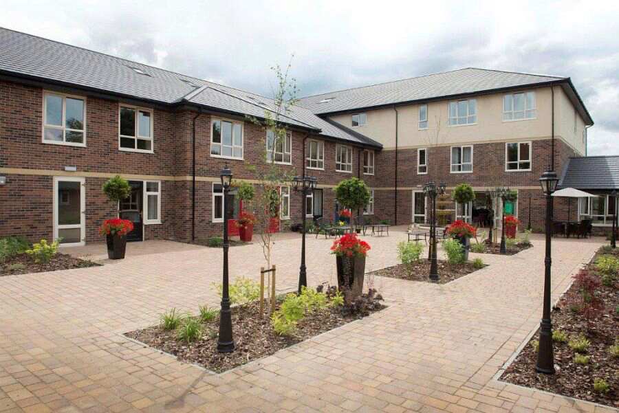 Mapplewell Manor, Barnsley, South Yorkshire, S75 6BB Residential care home