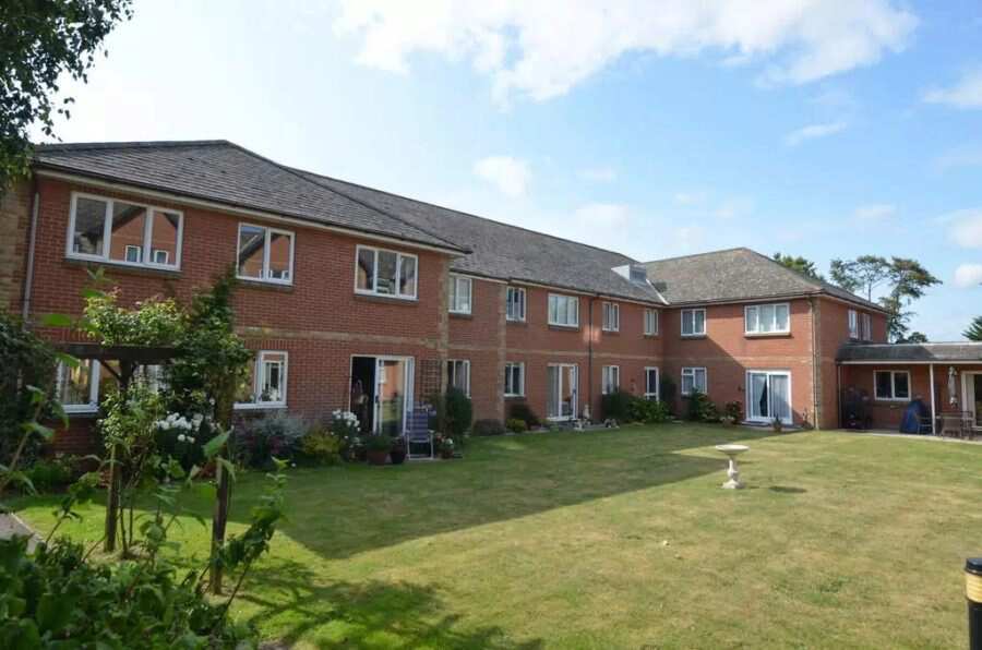 St Johns Court, Suffolk Coastal, Suffolk, IP11 7SG For sale Sheltered housing, retirement