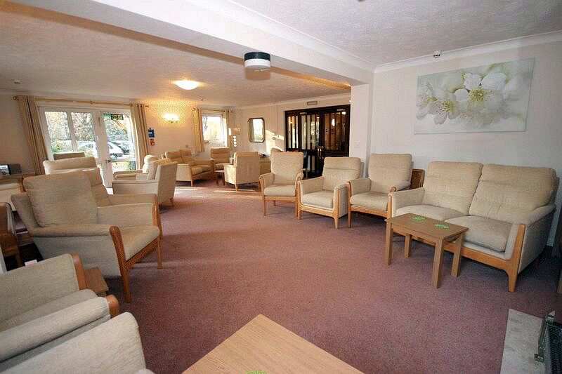 Homewalk House, Lewisham, Greater London, SE26 4NN To rent/let