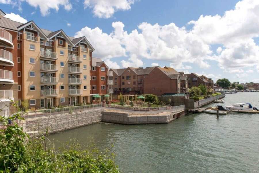 The Boathouse, Southampton, Hampshire, SO18 1FZ New sales Sheltered