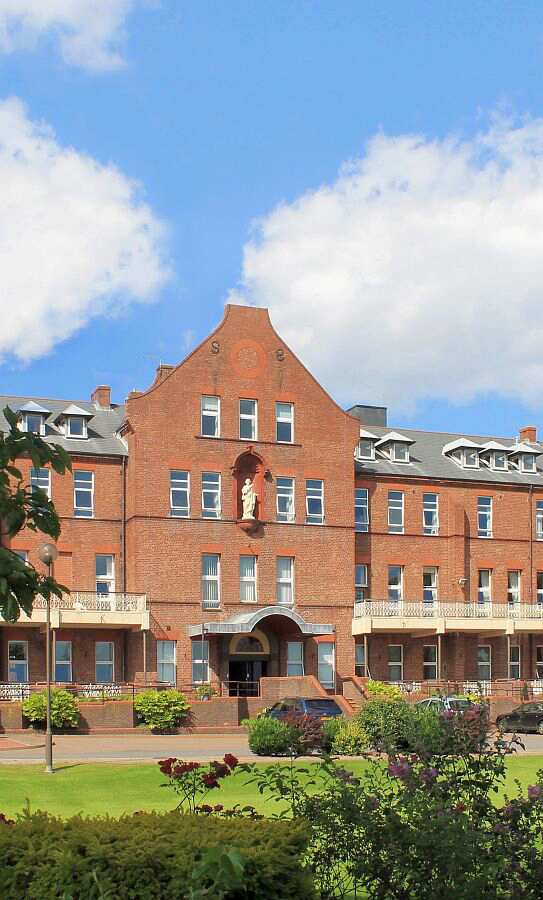 Holy Cross Care Home, Sunderland, Tyne and Wear, SR4 8QA Nursing home