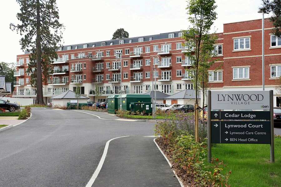 Lynwood Village, Windsor and Maidenhead, Berkshire, SL5 0AJ