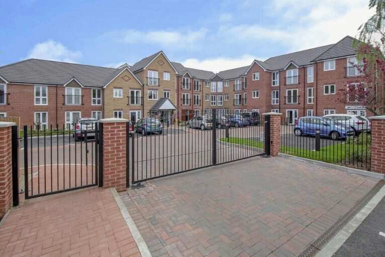 Carpenter Court, Broxtowe, Nottinghamshire, NG9 8PJ For sale
