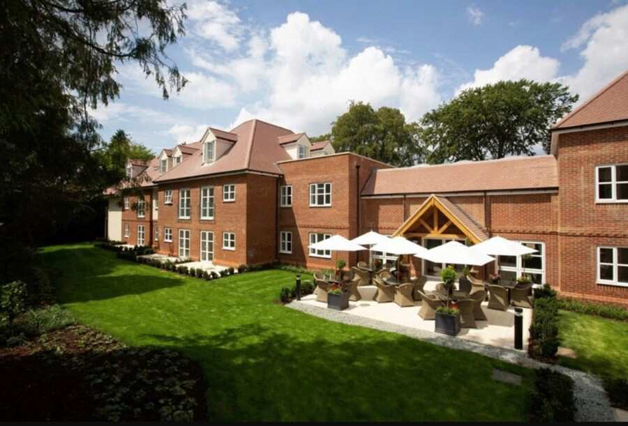 Langton House, Tandridge, Surrey, CR6 9HF New sales Amenity housing