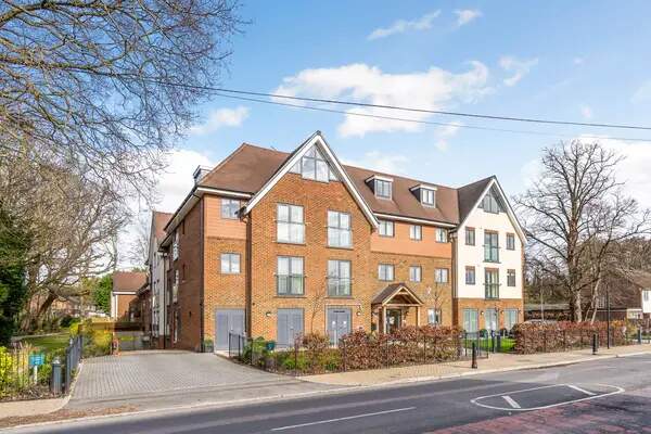 FleurdeLis Sandhurst, Bracknell Forest, Berkshire, GU47 0PX For sale Sheltered housing