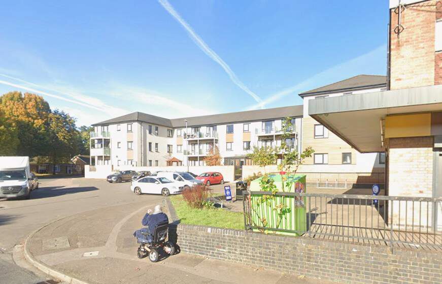 Lakeview House, Northampton, Northamptonshire, NN3 6PG Sheltered